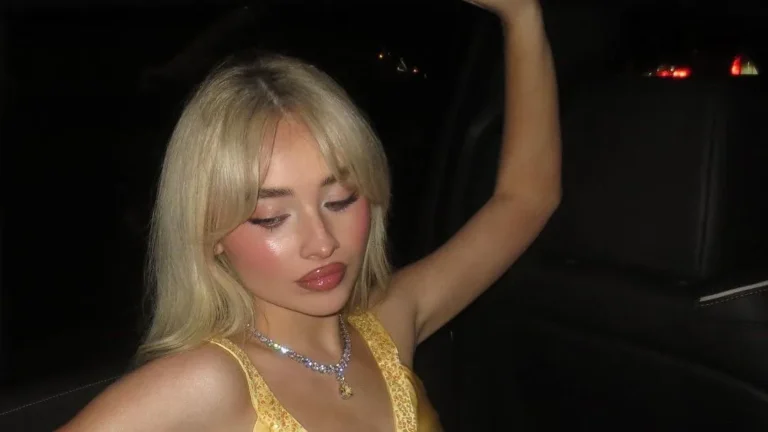 SABRINA CARPENTER’S YELLOW SATIN MINI DRESS IS GIVING ‘HOW TO LOSE A GUY IN 10 DAYS’