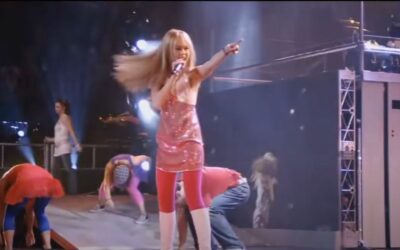 2000’S HANNAH MONTANA IN CONCERT – I GOT NERVE CLIP