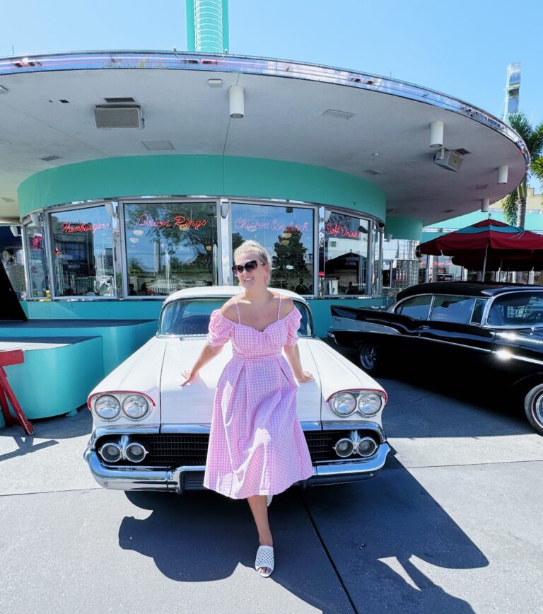 RETRO DINER STYLE