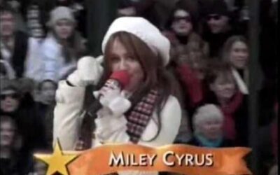 2008’S THANKSGIVING PARADE FEATURING MILEY CYRUS