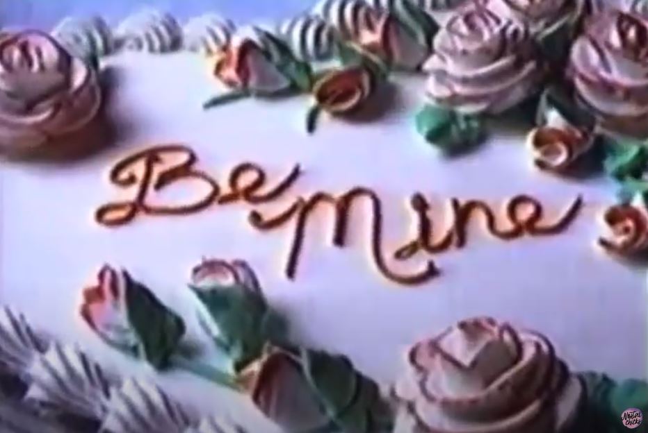 90’S DAIRY QUEEN VALENTINES CAKE COMMERCIAL